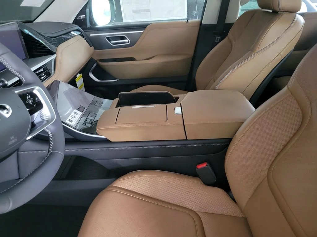New 2027 DYNAMIC METAL INFINITI Luxe 2WD image 21