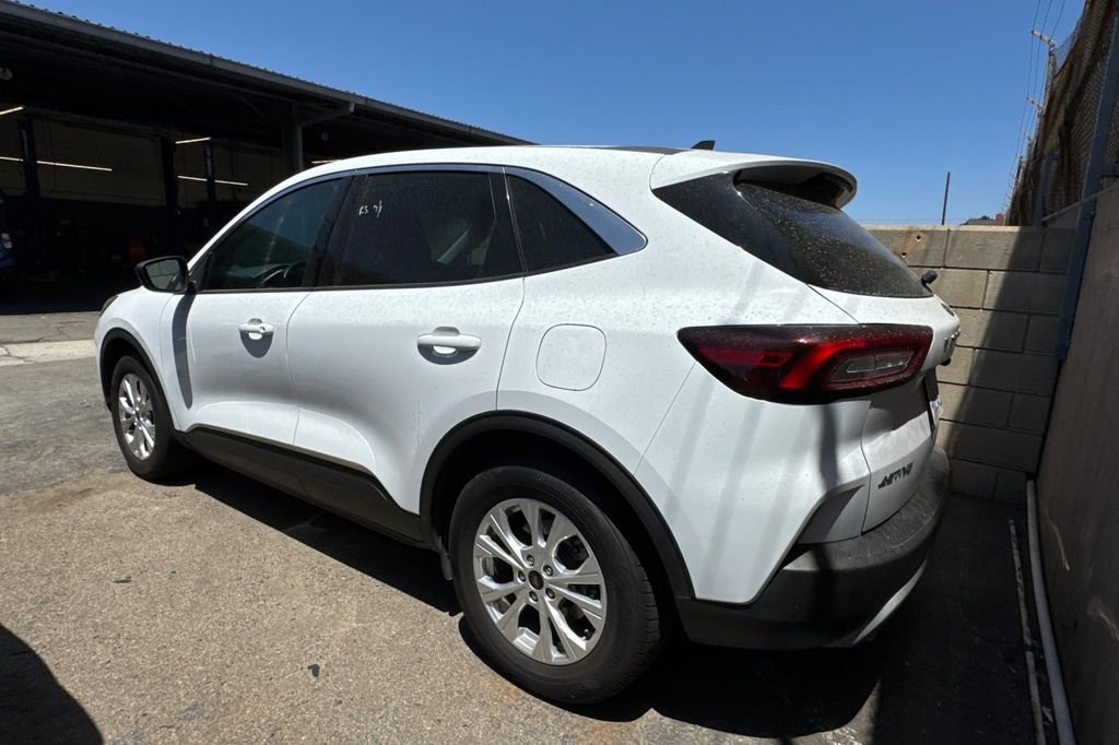 Used 2024 White Ford Active image 6