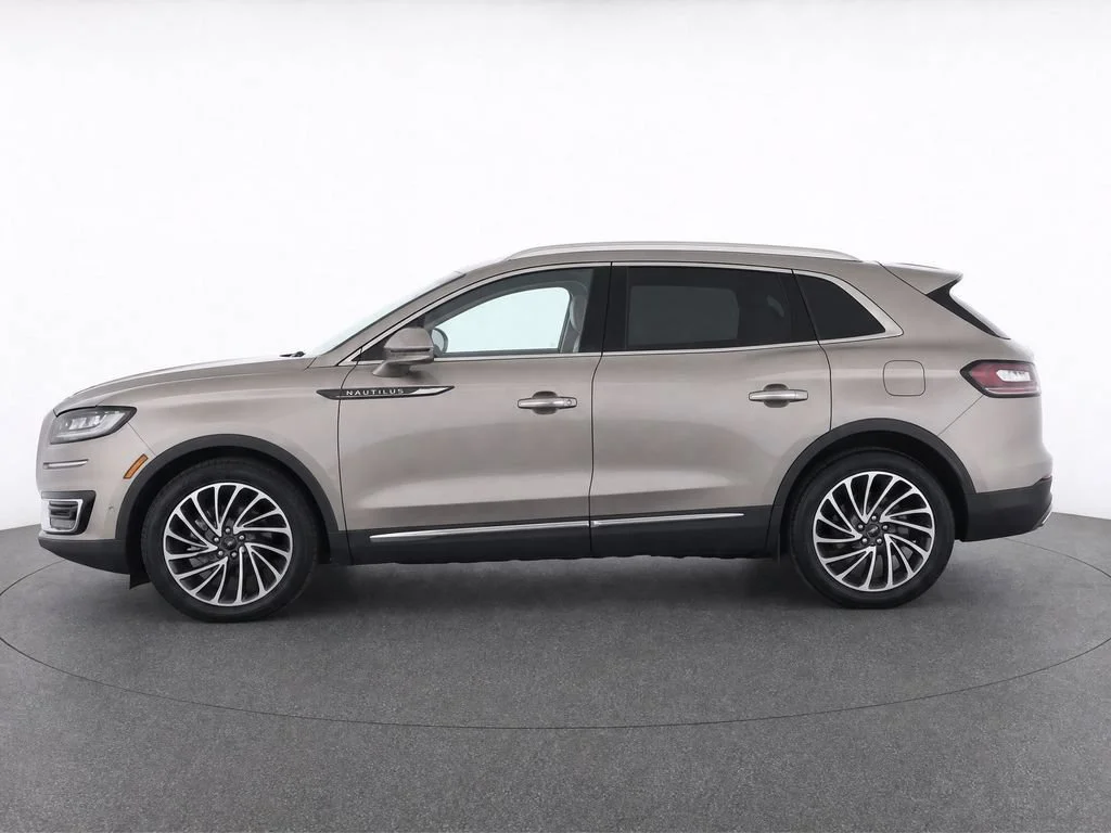 Used 2019 Tan Lincoln Reserve image 4
