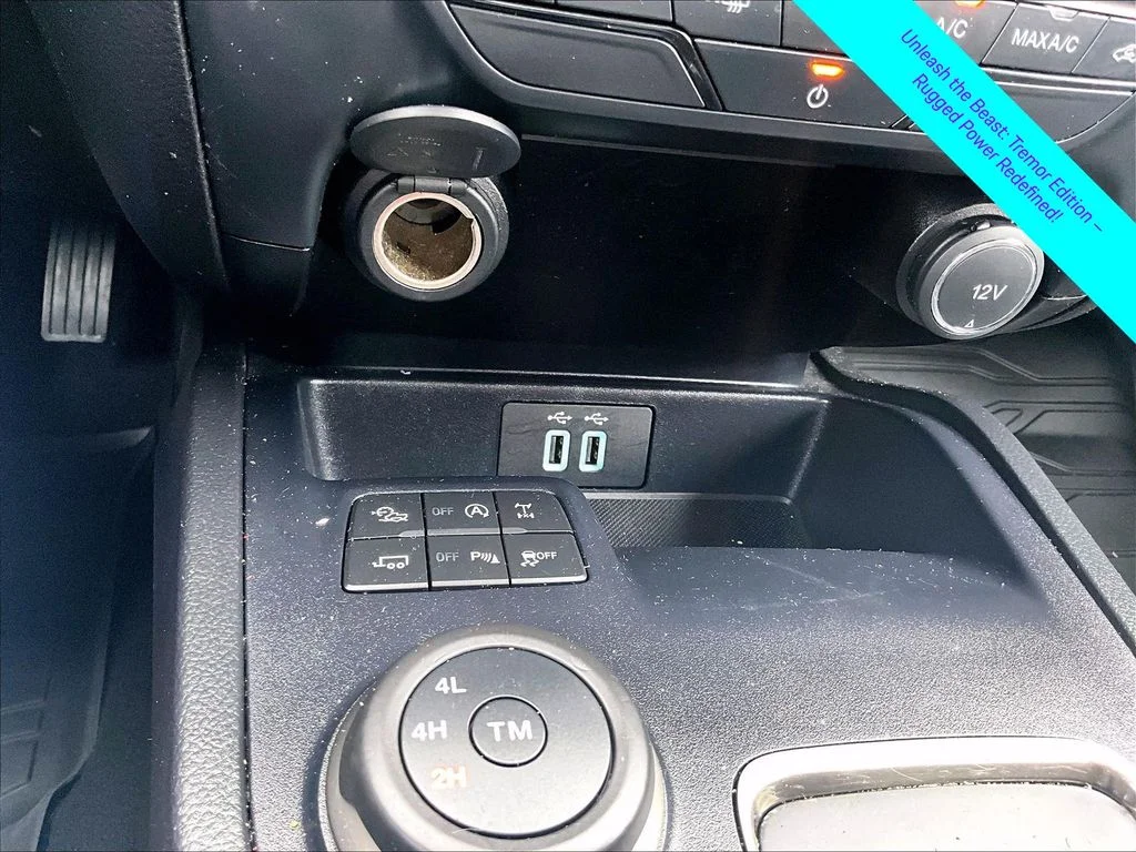 Used 2021 Orange Ford XLT image 31