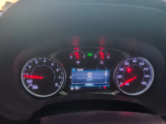 Used 2022 Black GMC SLE image 15