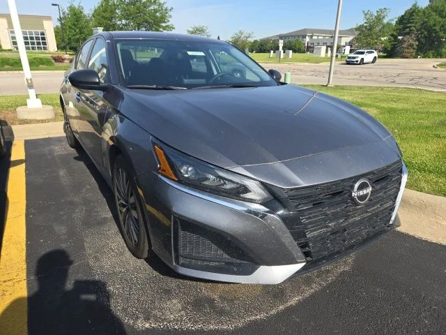 2025 Nissan Altima 2.5 SV's photo
