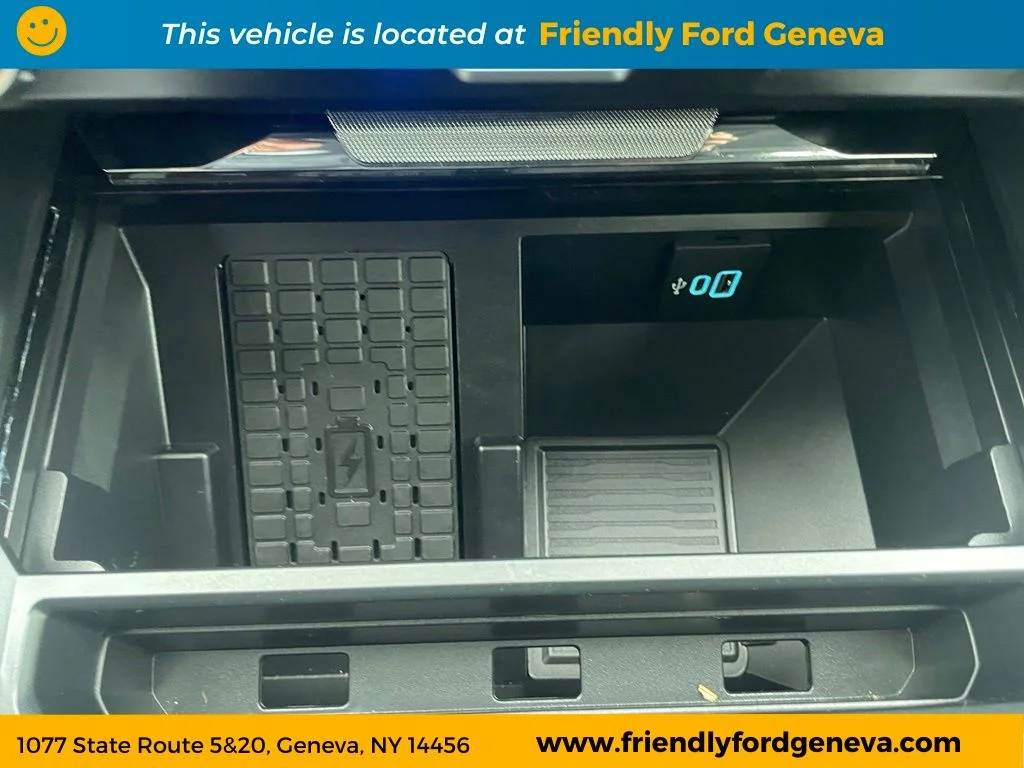 Used 2024 Carbonized Gray Metallic Ford Lariat image 24