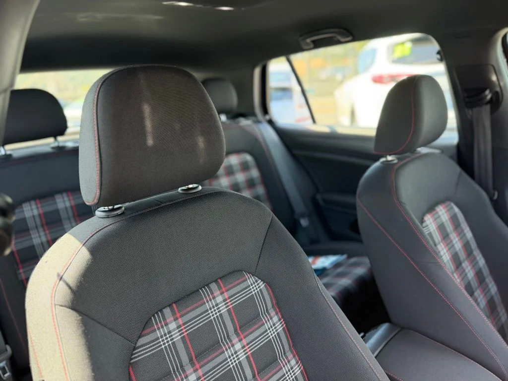 Used 2019 Black Volkswagen 2.0T S image 15