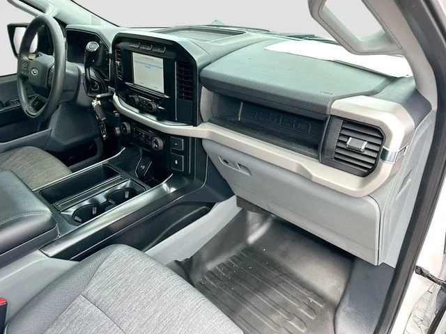 Used 2023 White Ford XL image 27