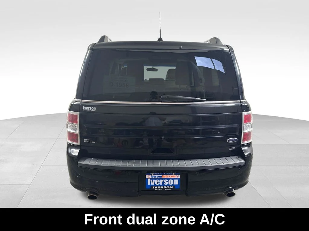 Used 2018 Black Ford SEL image 10
