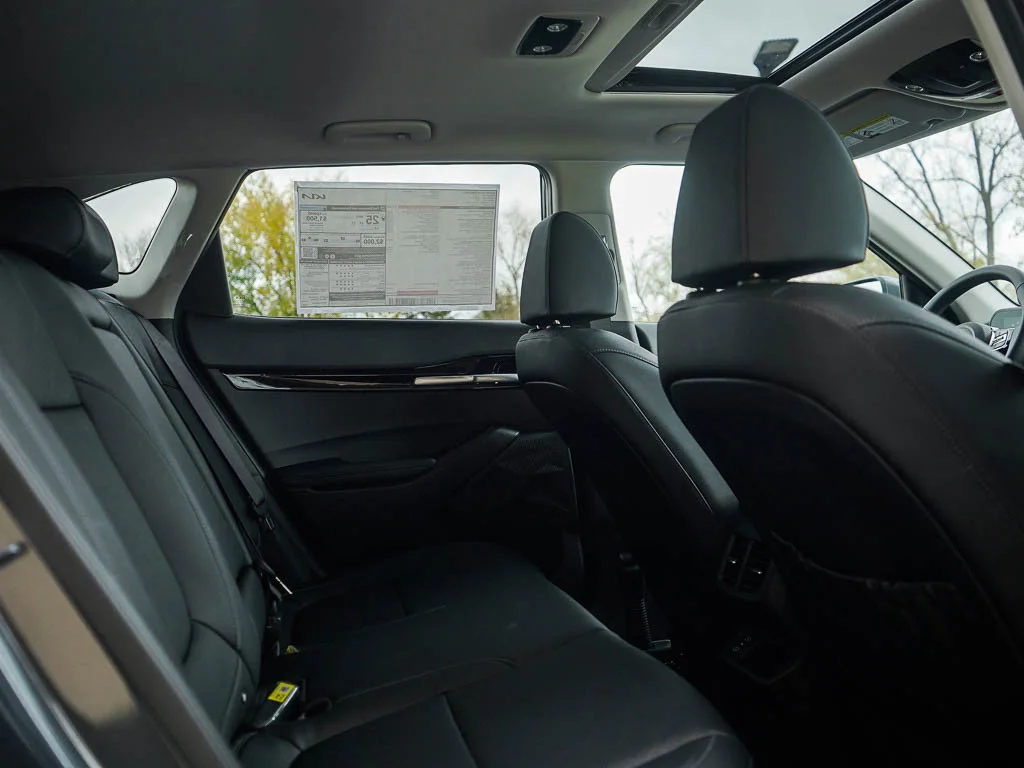 New 2026 Snow White Pearl Kia SX AWD image 13