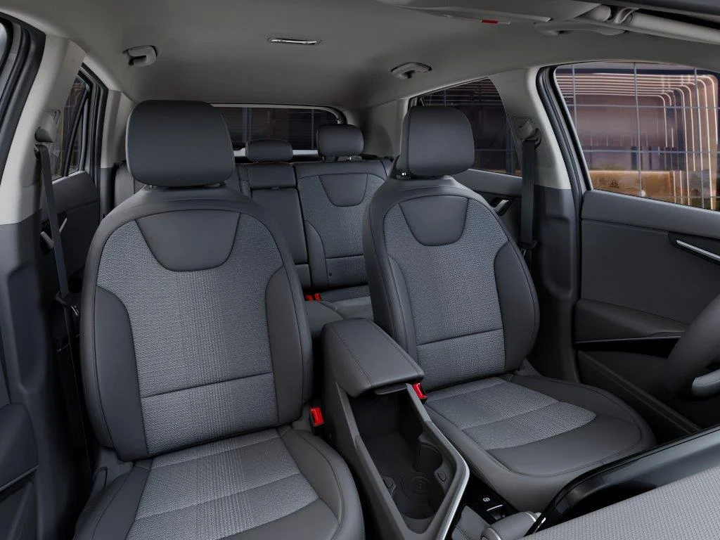 New 2026 Snow White Pearl Kia EX image 15