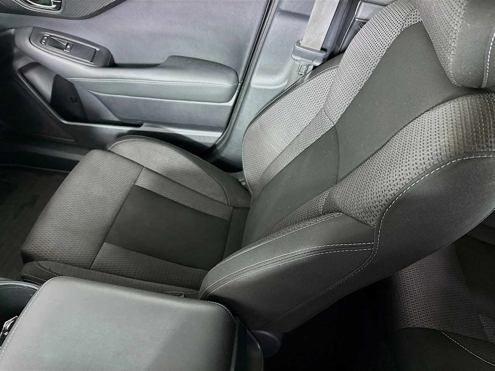 Used 2020 Abyss Blue Pearl Subaru Premium image 26