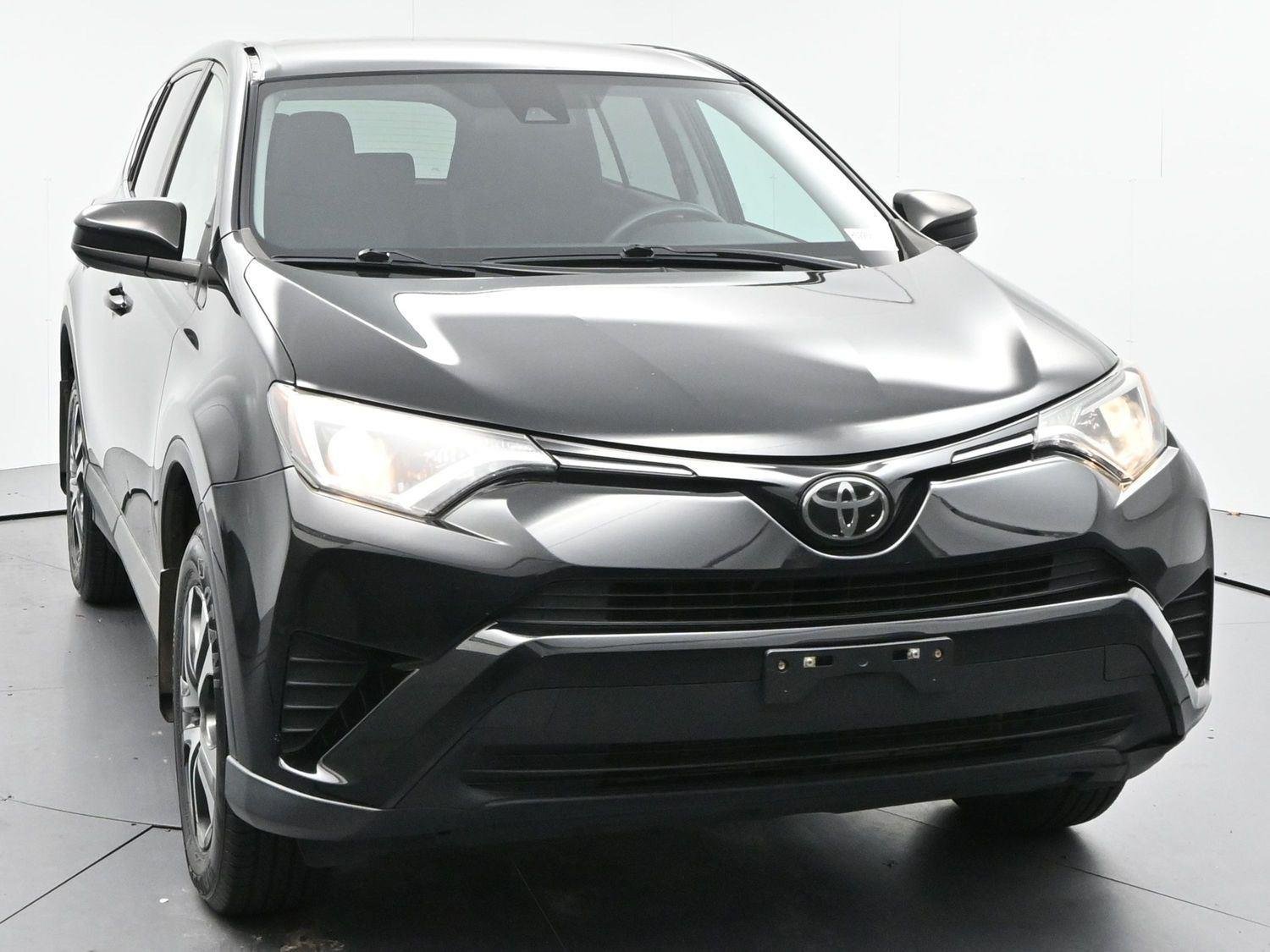 Used 2018 Black Toyota LE image 2