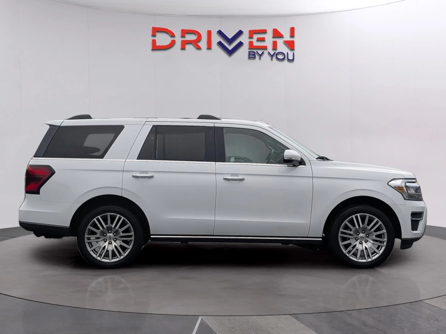 Used 2024 Oxford White Ford Limited image 6