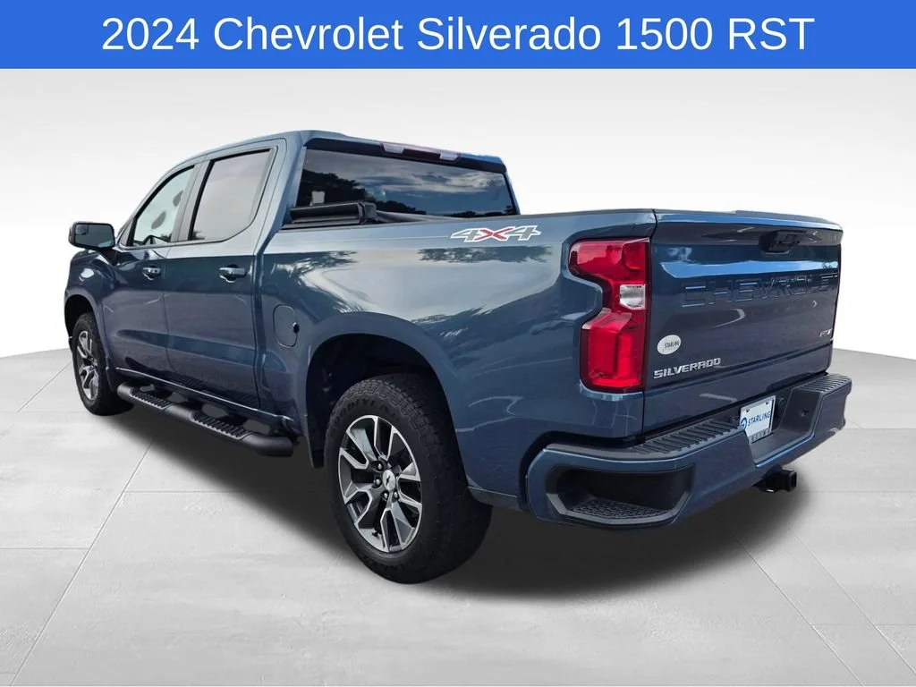 Used 2024 Lakeshore Blue Metallic Chevrolet RST image 6