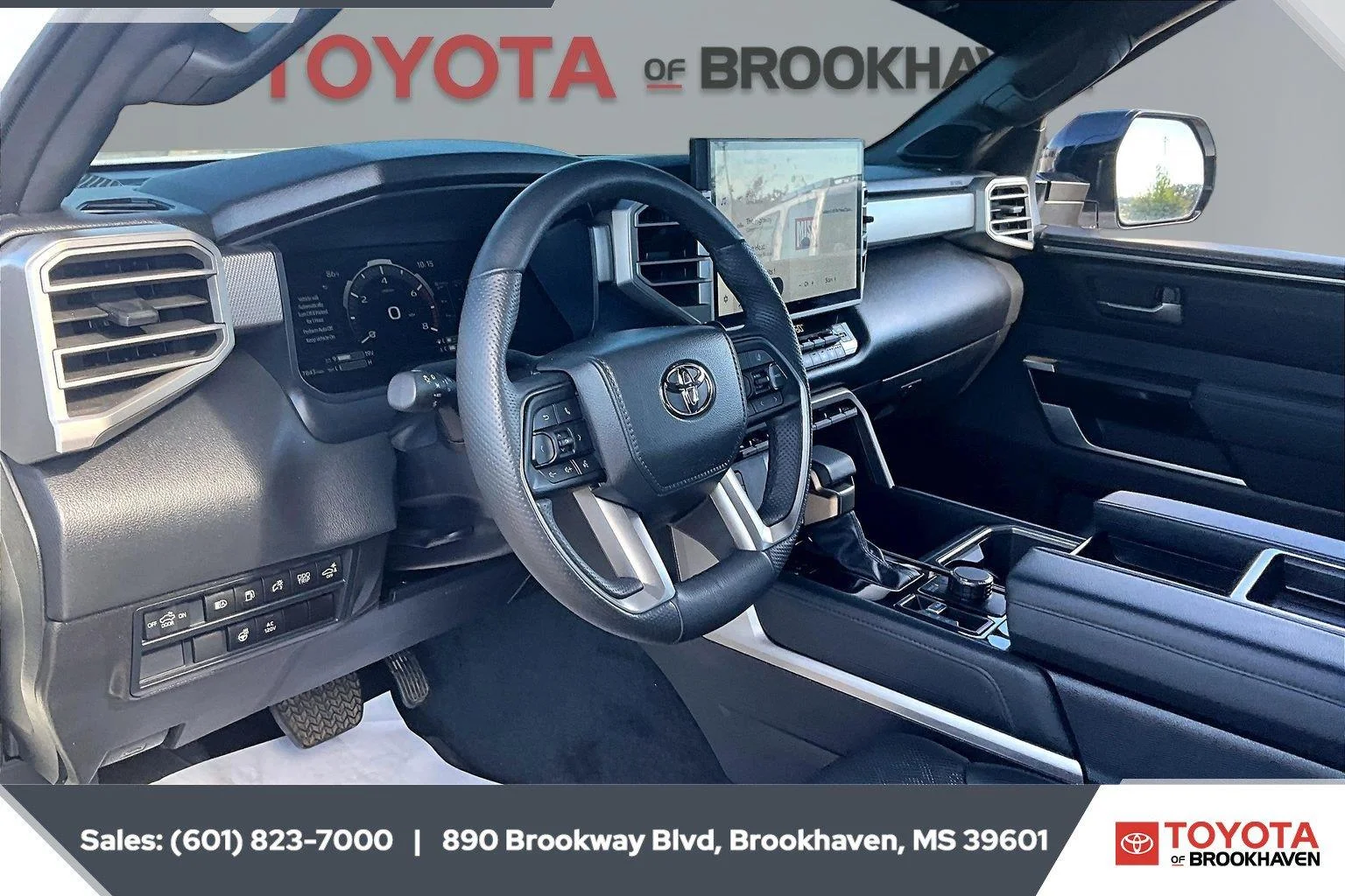 Used 2025 Ice Cap Toyota Limited HV image 12