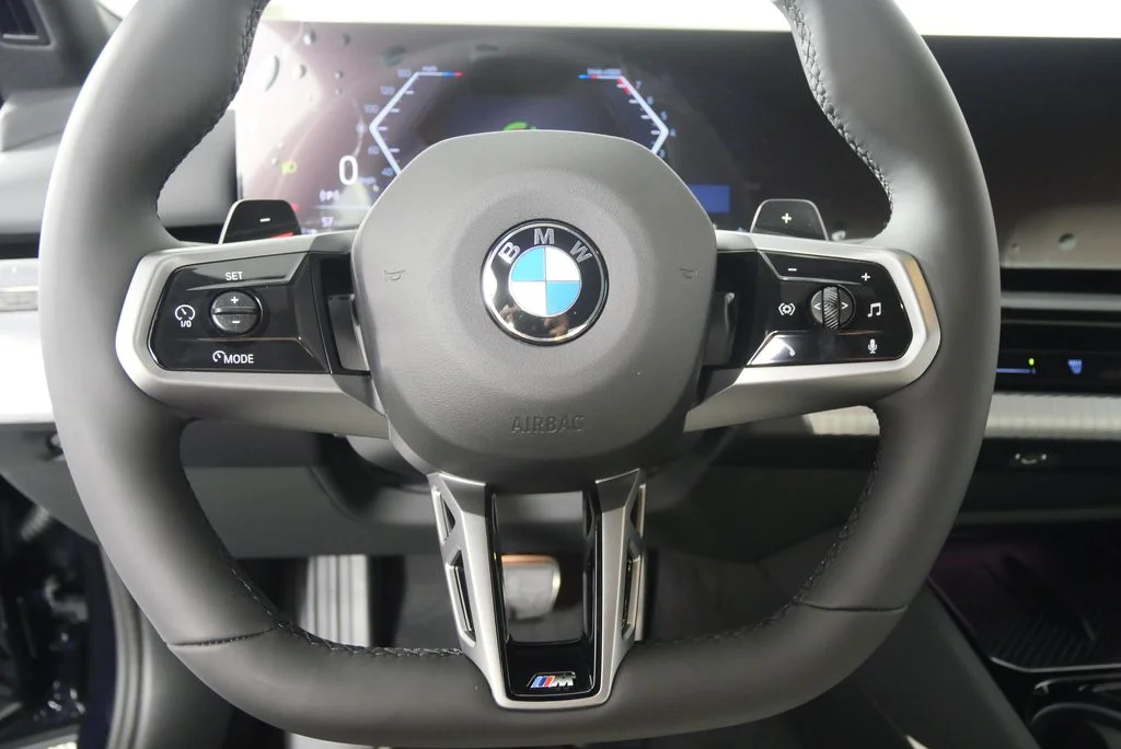 2026 BMW 5 Series 530i - Photo 18