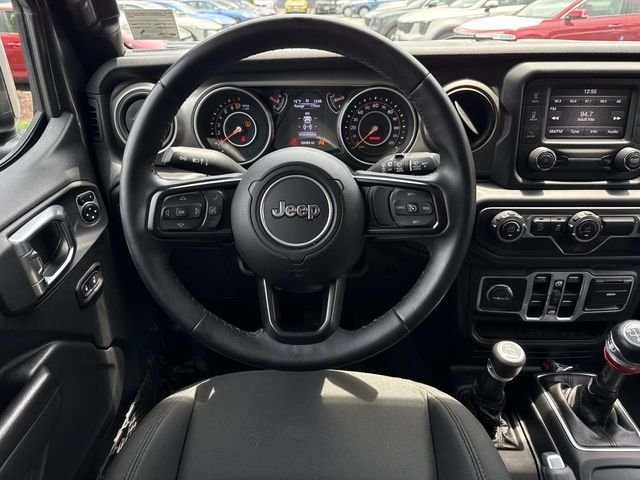 Used 2018 Gray Jeep Unlimited Sport S image 16