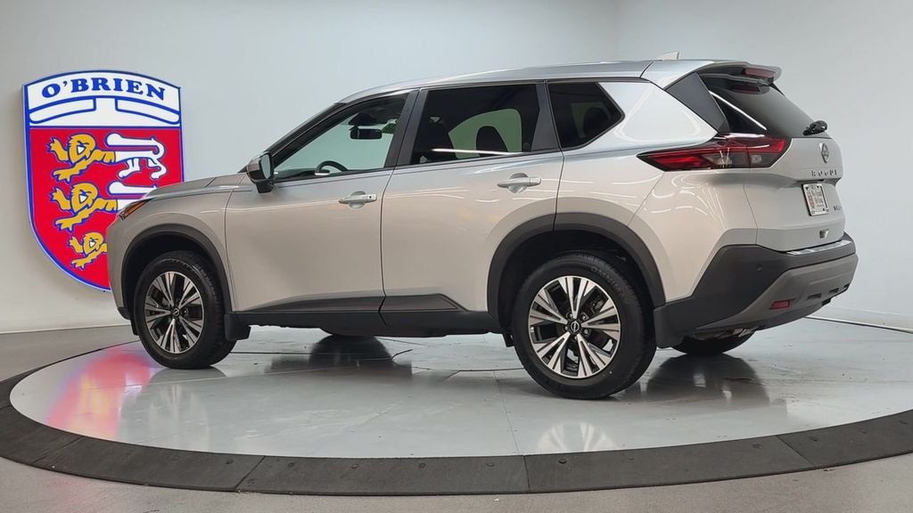 Used 2023 Brilliant Silver Metallic Nissan SV image 7