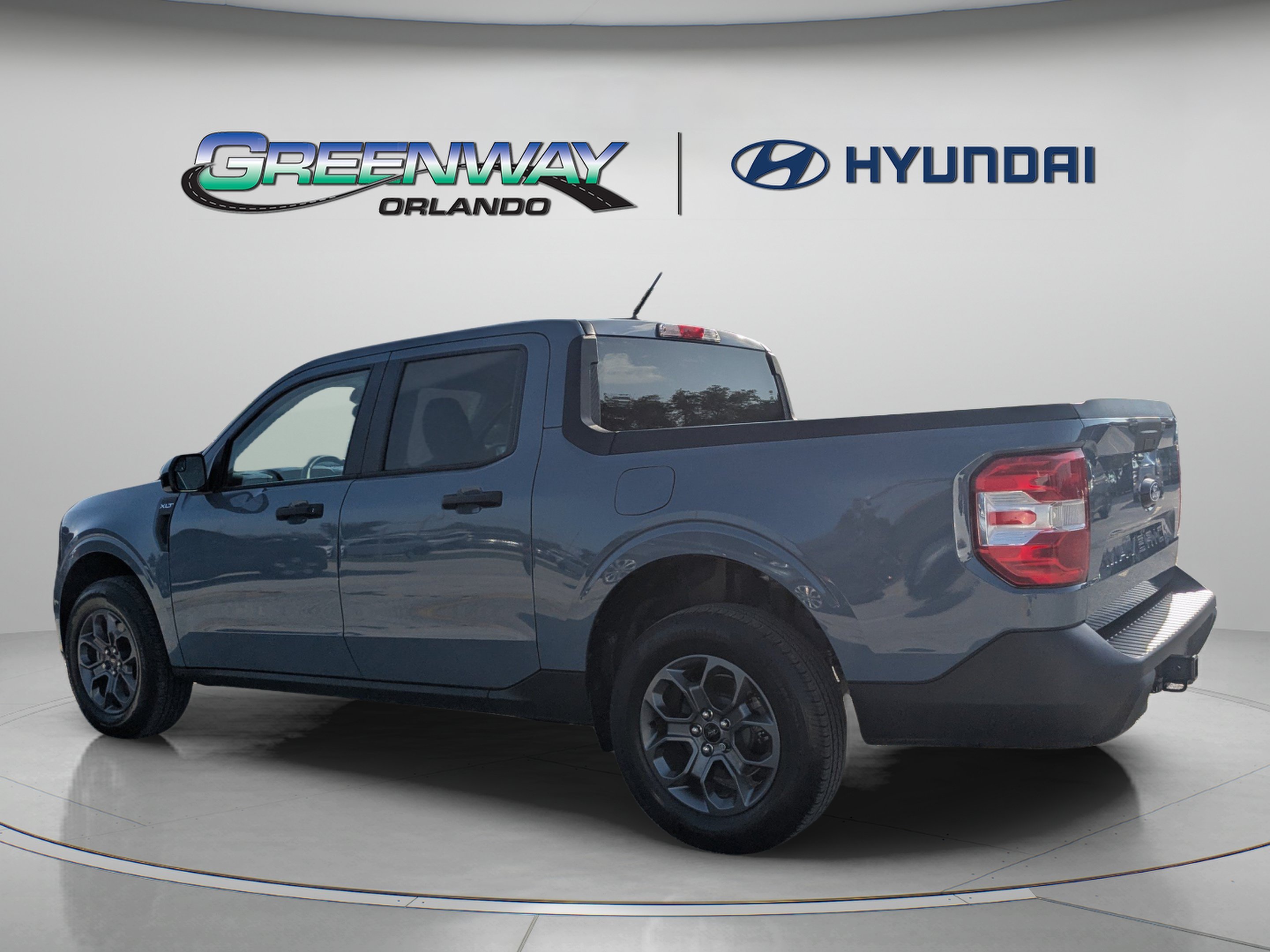 2025 Ford Maverick XLT - Photo 6