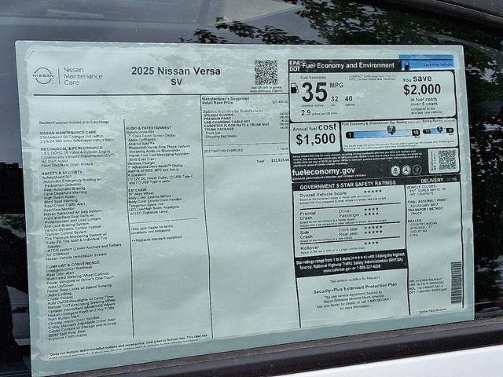 2025 Nissan Versa Sedan SV - Photo 18