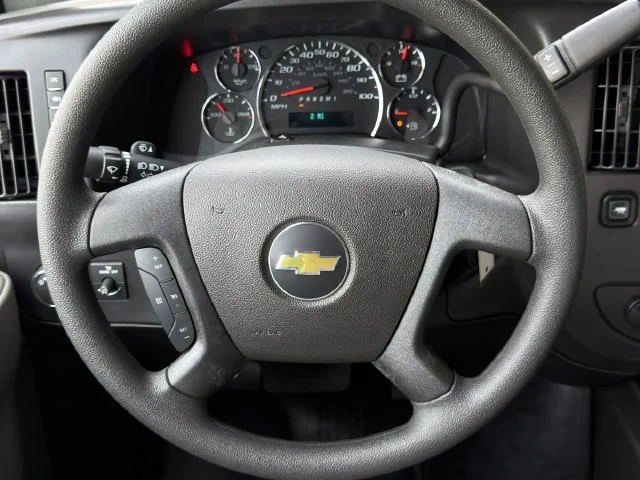 New 2026 Summit White Chevrolet WT image 12