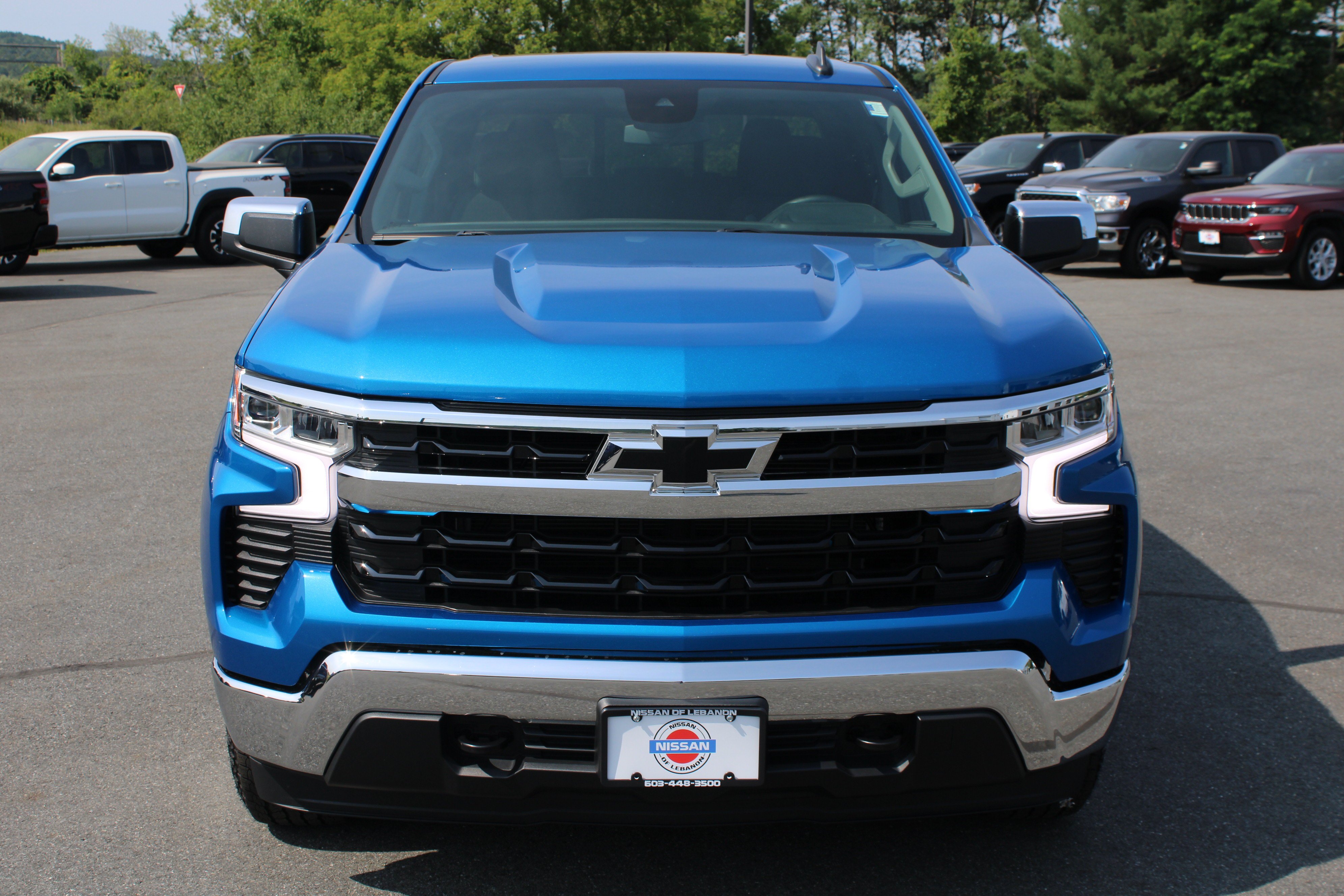 Used 2023 Glacier Blue Metallic Chevrolet LT image 2