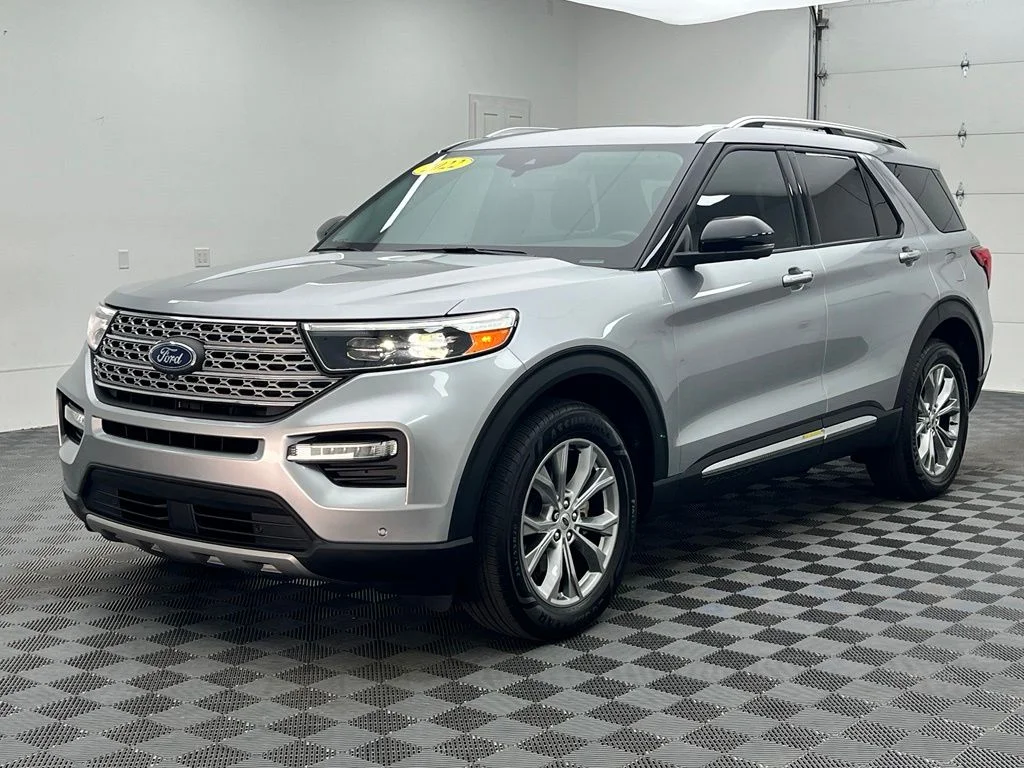 Used 2022 Silver Ford Limited image 15