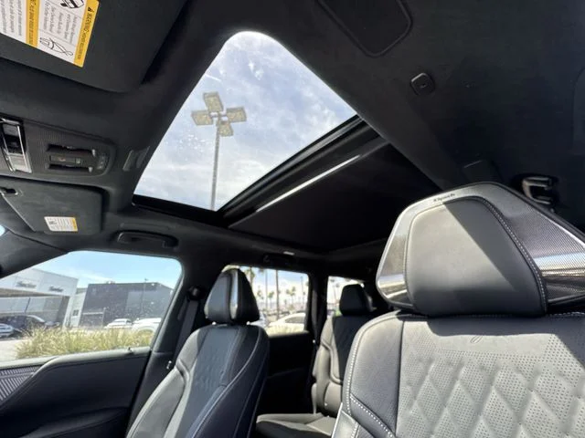 New 2026 Black INFINITI AUTOGRAPH image 19