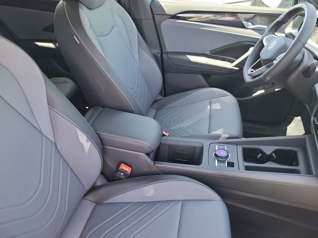 New 2026 Blue Volkswagen 2.0T SE R-Line Black image 17