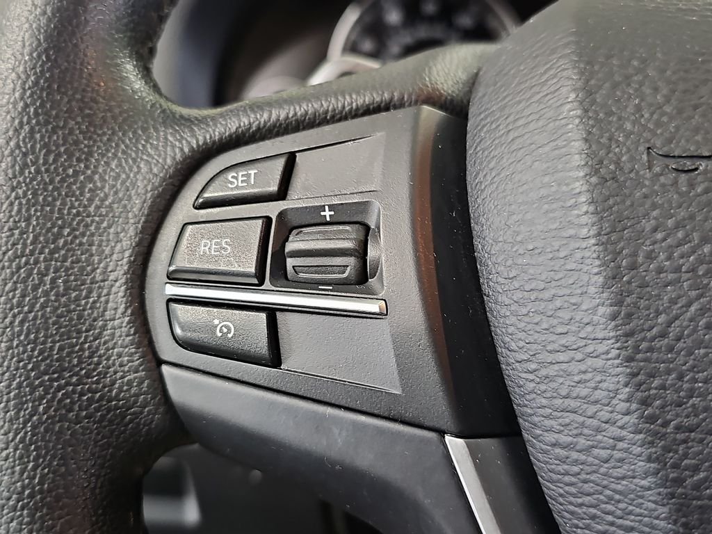 Used 2016 Black BMW xDrive28i image 20