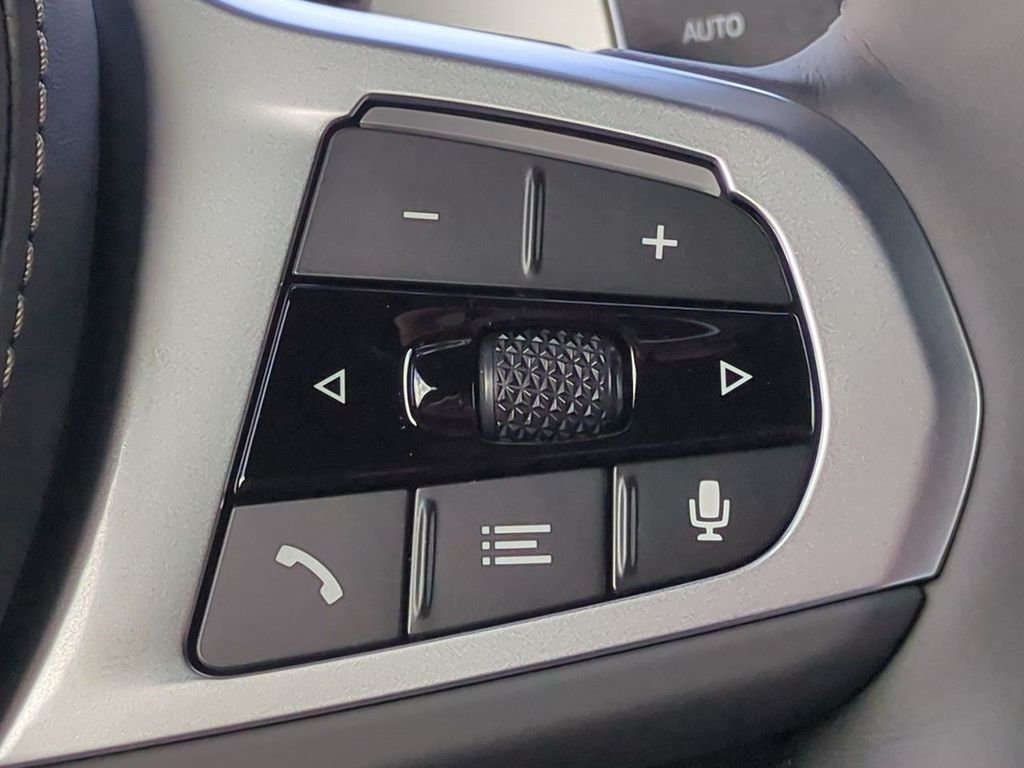 New 2027 Black Sapphire Metallic BMW xDrive40i image 26