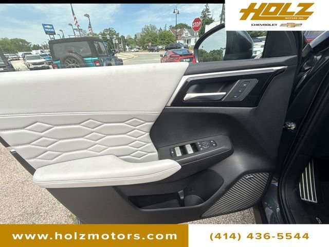 2025 Mitsubishi Outlander SEL - Photo 23
