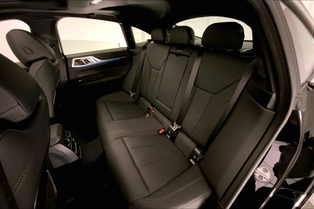 Used 2023 Black Sapphire Metallic BMW  image 13