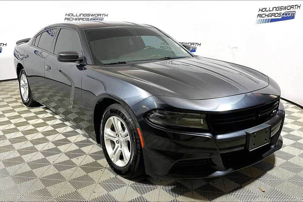 Certified Used 2019 Maximum Steel Metallic Dodge SXT image 3