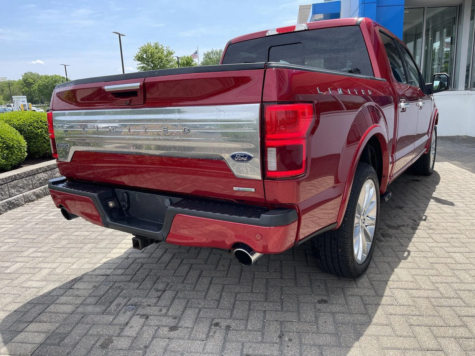 Used 2020 Rapid Red Metallic Tinted Clearcoat Ford Limited image 5