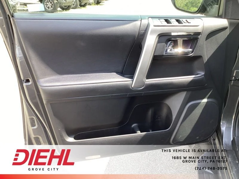 Used 2022 Gray Toyota SR5 Premium image 17