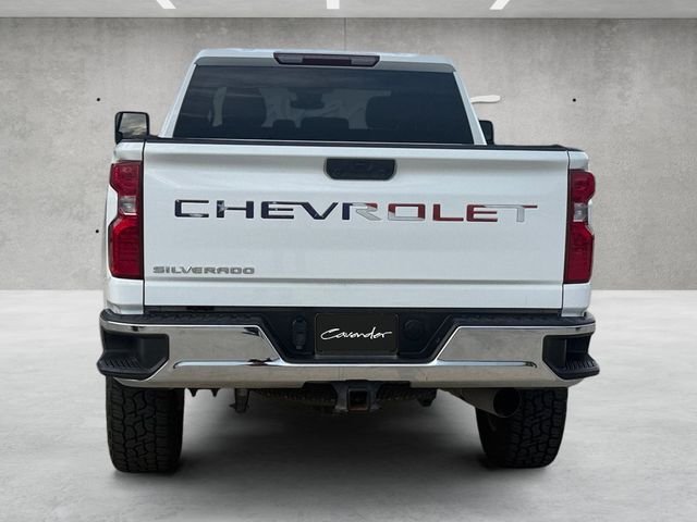 Used 2024 Summit White Chevrolet LT image 16
