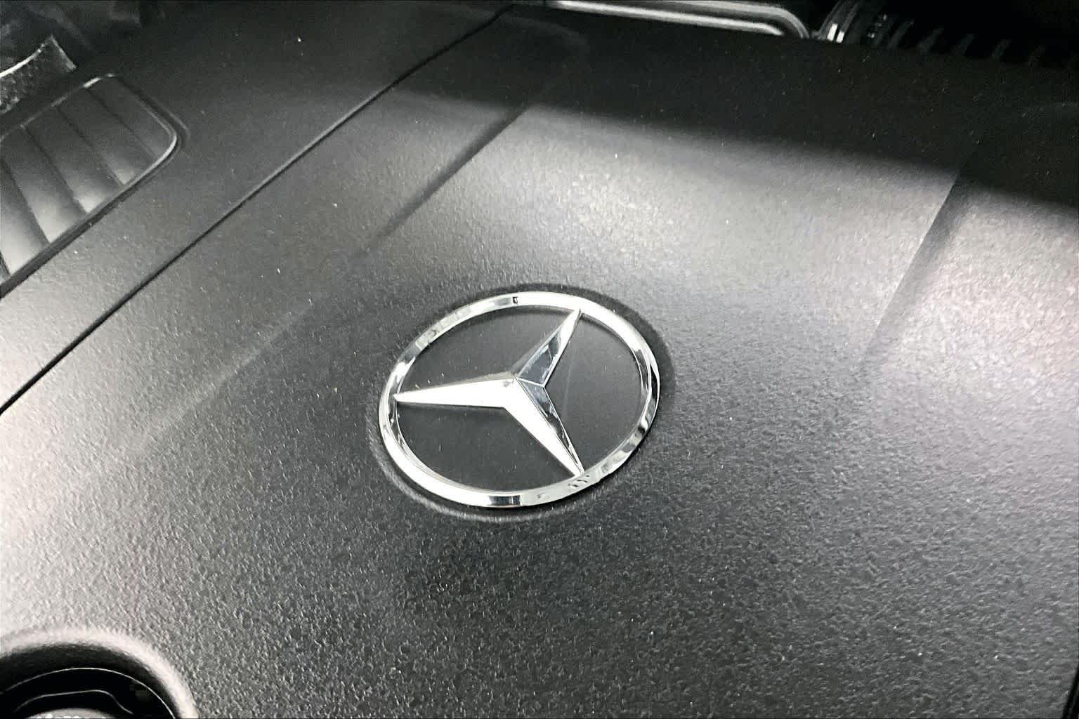 New 2026 Selenite Grey Metallic Mercedes-Benz GLE 350 image 17