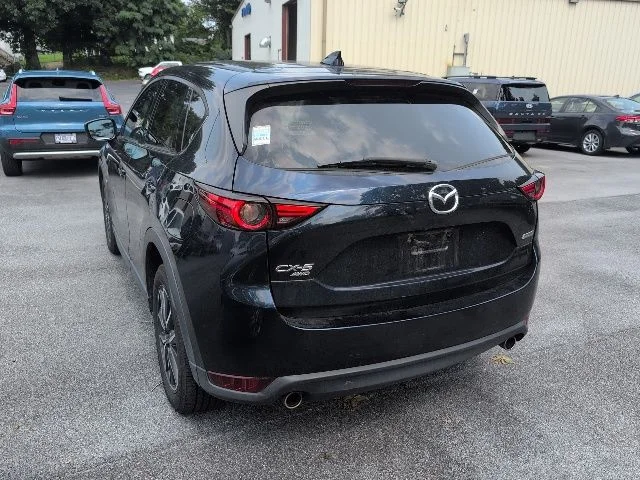Used 2018 Blue Mazda Grand Touring image 6