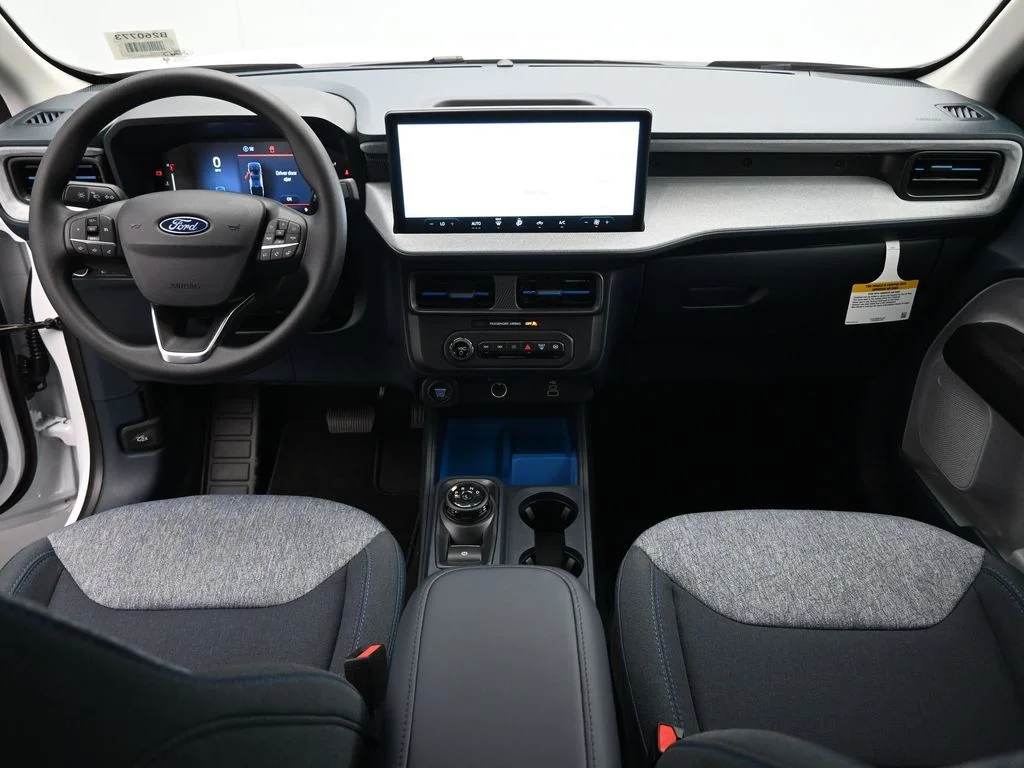 New 2026 Oxford White Ford XLT image 19