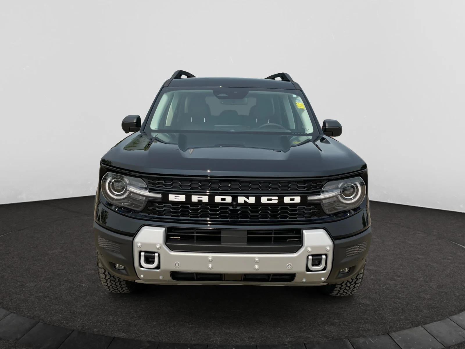 New 2026 Shadow Black Ford Badlands image 8