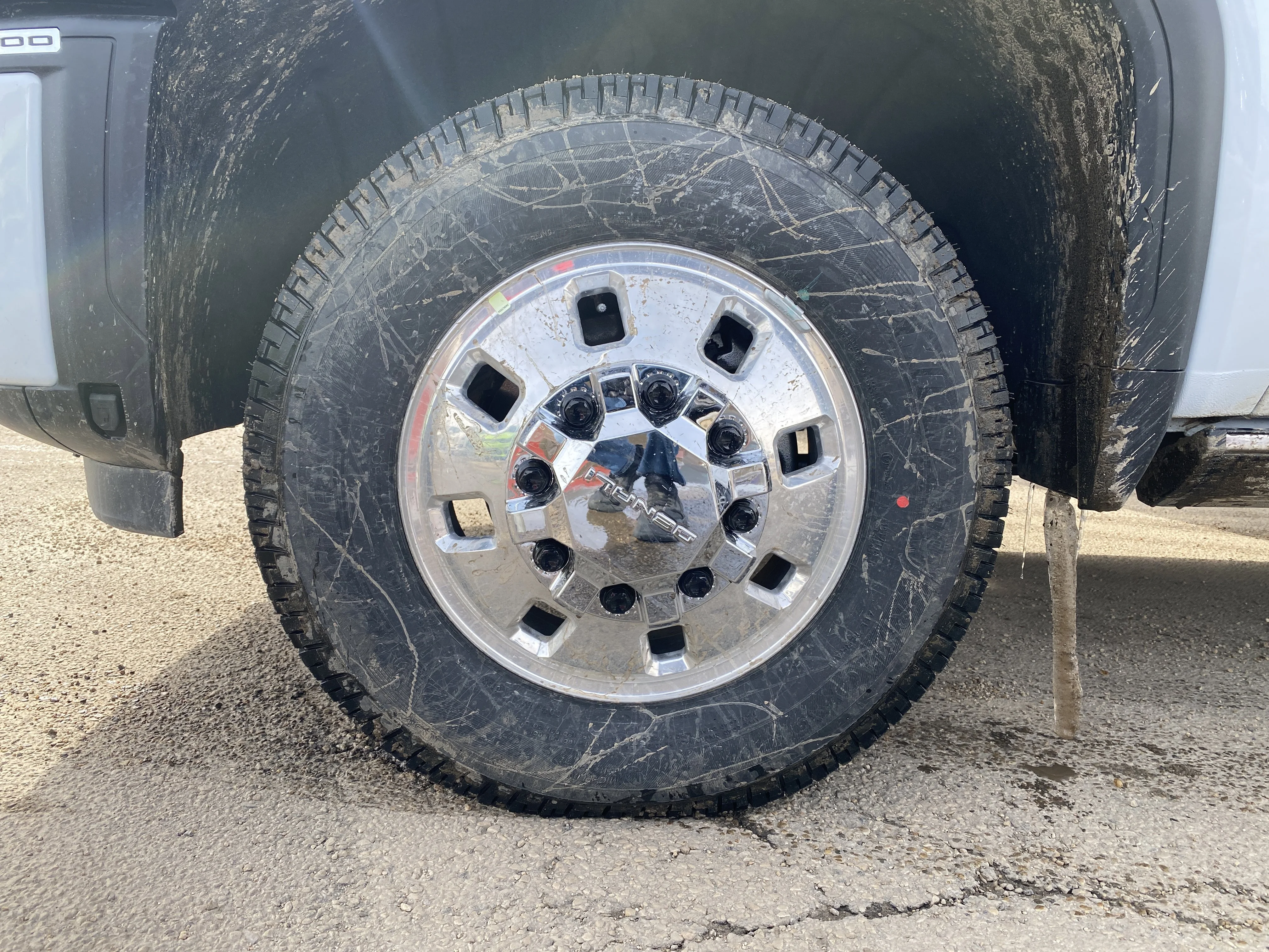 New 2026 GLACIER WHITE TRICOAT GMC Denali image 12