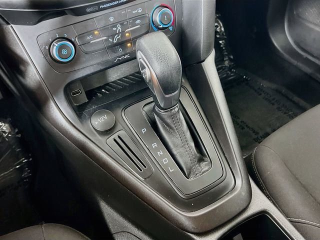 2018 Ford Focus SE - Photo 20
