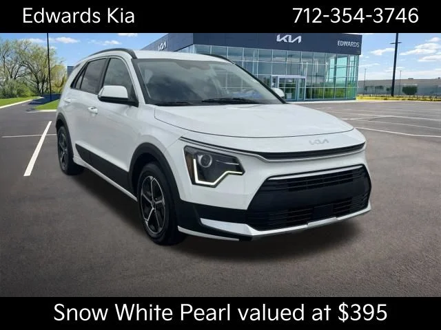 Certified Used 2023 White Kia EX image 1