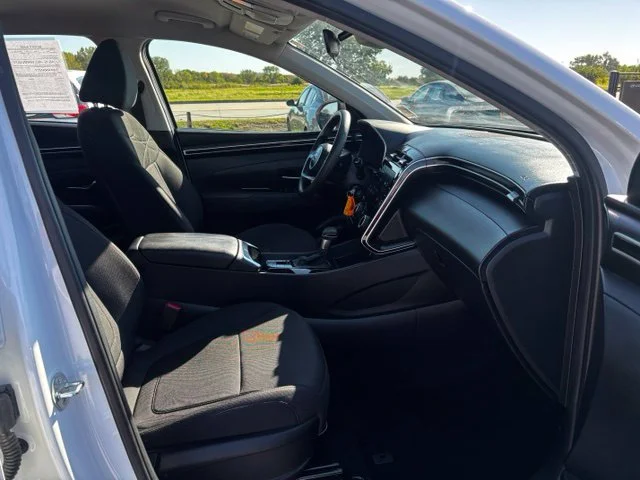 Used 2024 White Hyundai SE image 29