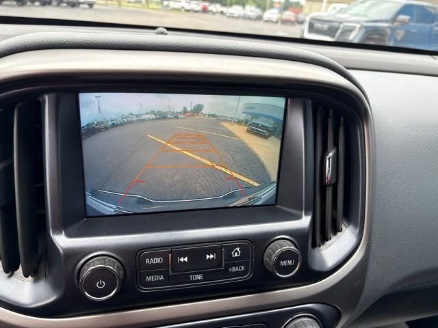 Used 2017 White Chevrolet Z71 image 29