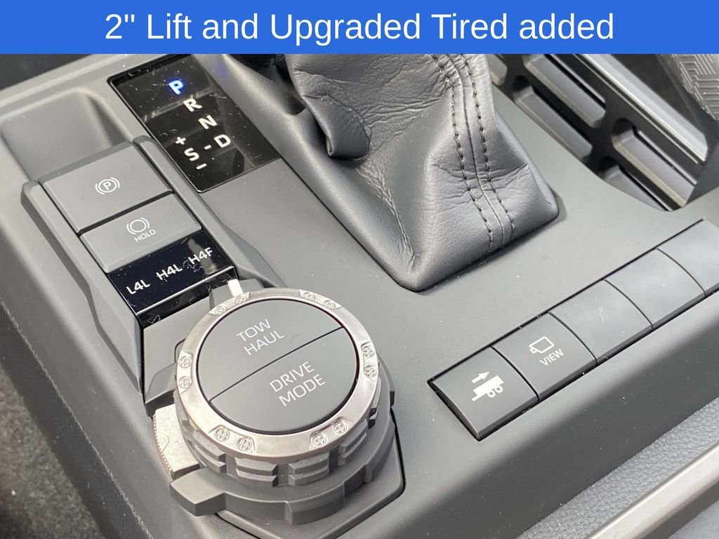 Used 2026 Black Toyota Platinum image 19