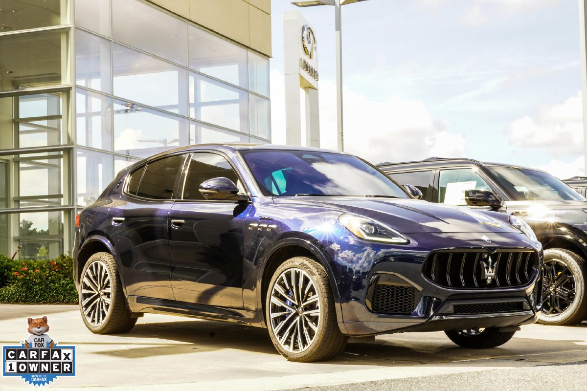 Used 2023 Black Maserati Modena image 4