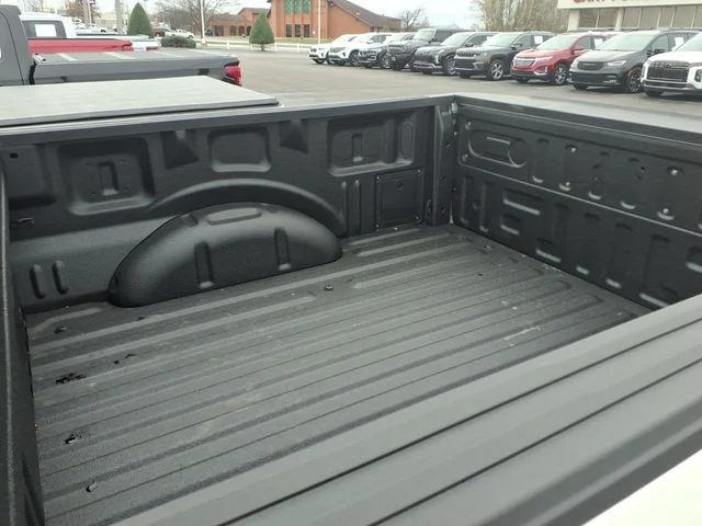 Used 2025 White Metallic Ford Lariat image 20