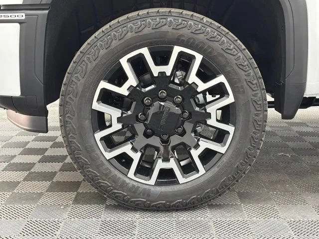 2026 GMC Sierra 2500HD Denali - Photo 16