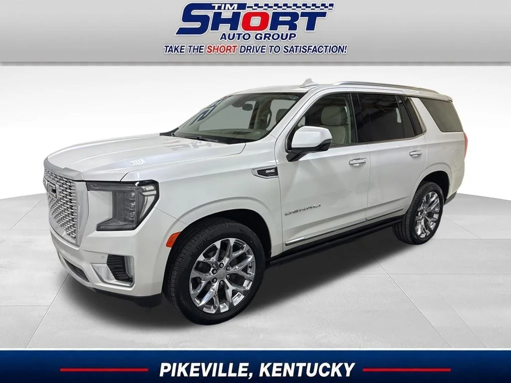 Used 2022 White GMC Denali image 1