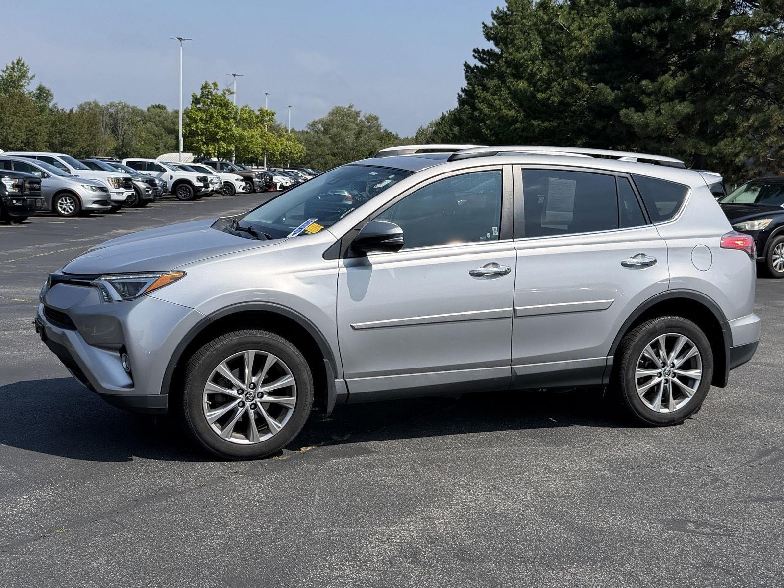 Used 2017 Silver Sky Metallic Toyota Limited image 6